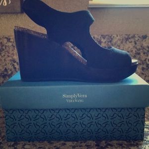 Black Simply Vera - Vera Wang heels